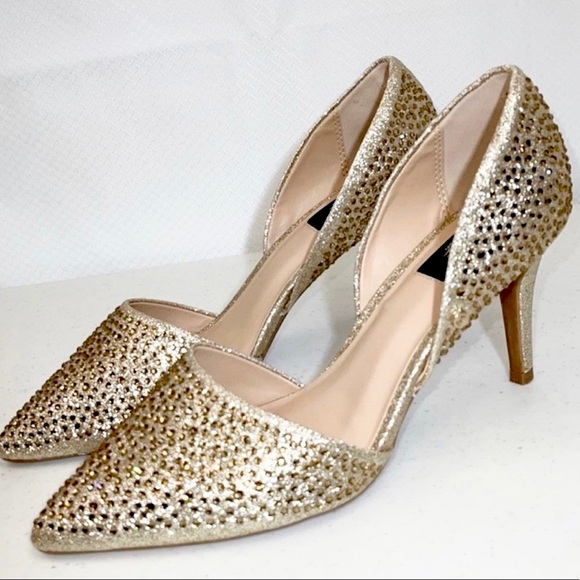 Jones New York Signature Rhinestone Pumps - Picture 1 of 12